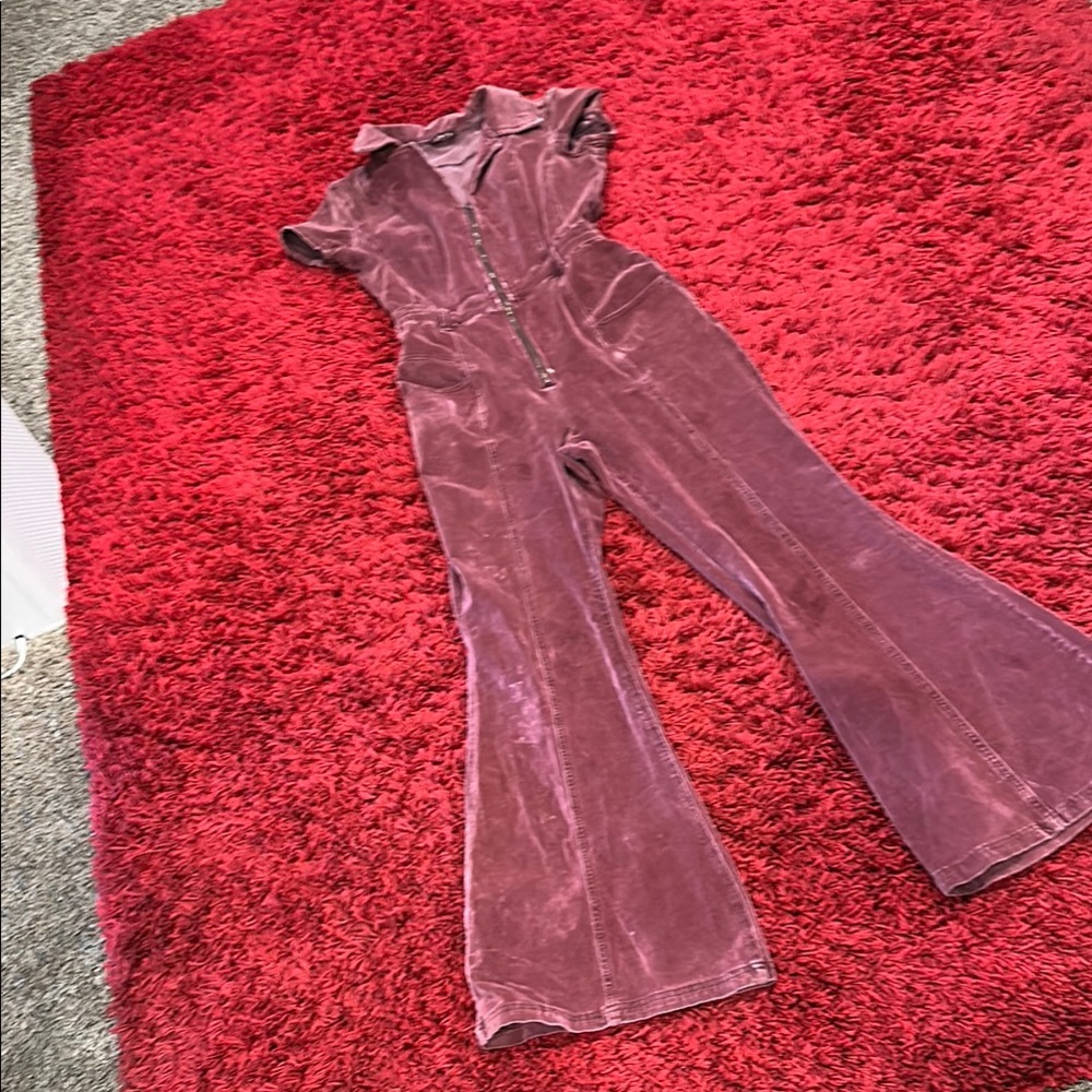 Gently worn Velvet like corduroy Jumpsuit in Mauve